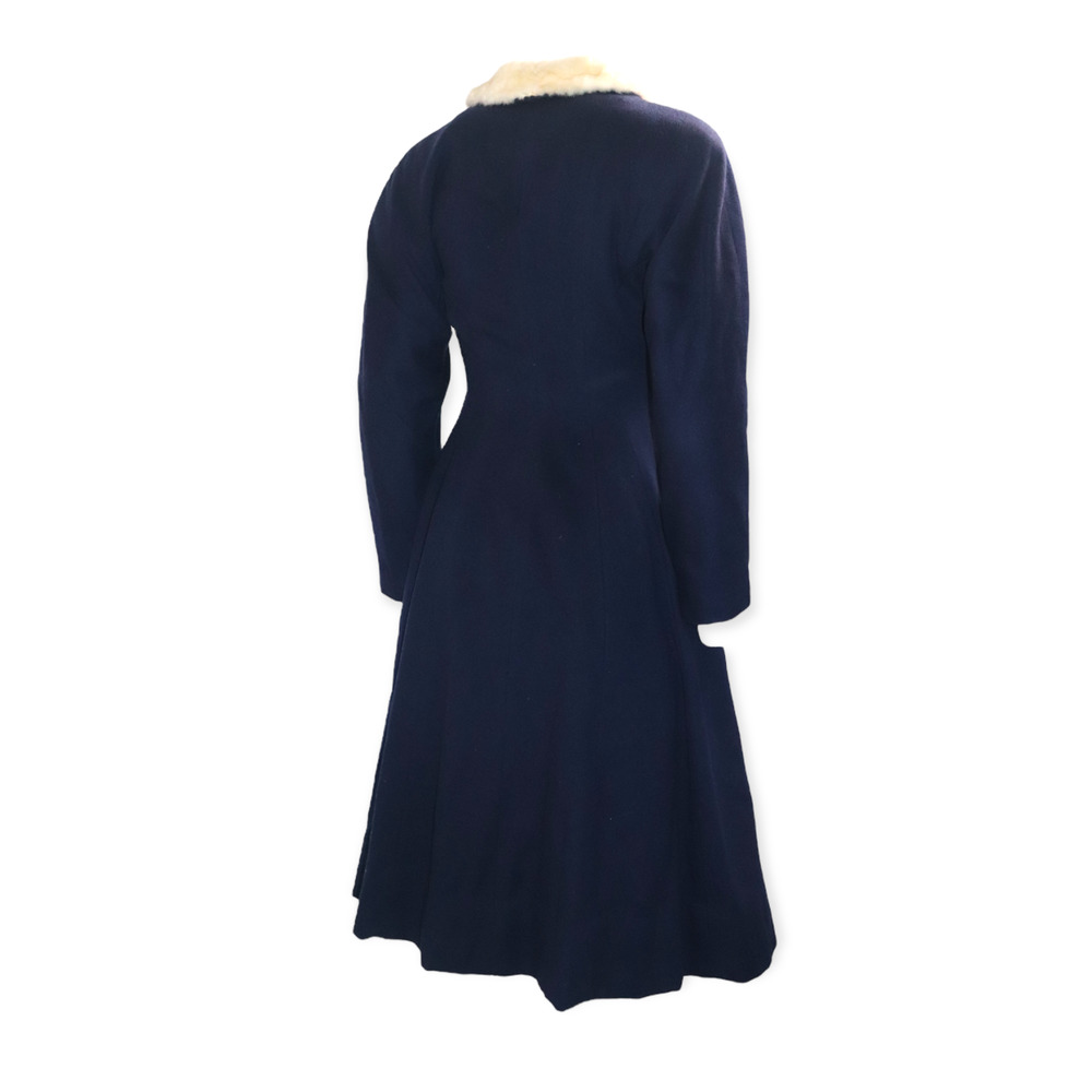 Nellie Welliver Vintage Coat - Picture 3 of 13